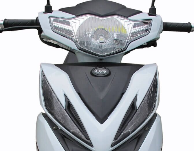 Urban motorcycle - Flash 135 LX- Safety - UM Motorcycle - Street motorcycles